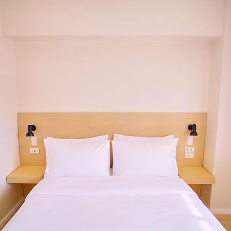 Bridge Hotel Express Кагаян-де-Оро Екстер'єр фото